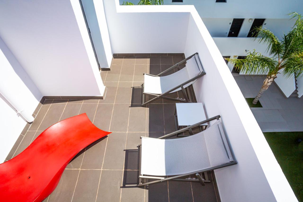 Migjorn Ibiza Suites&Spa Playa d'en Bossa Exterior foto