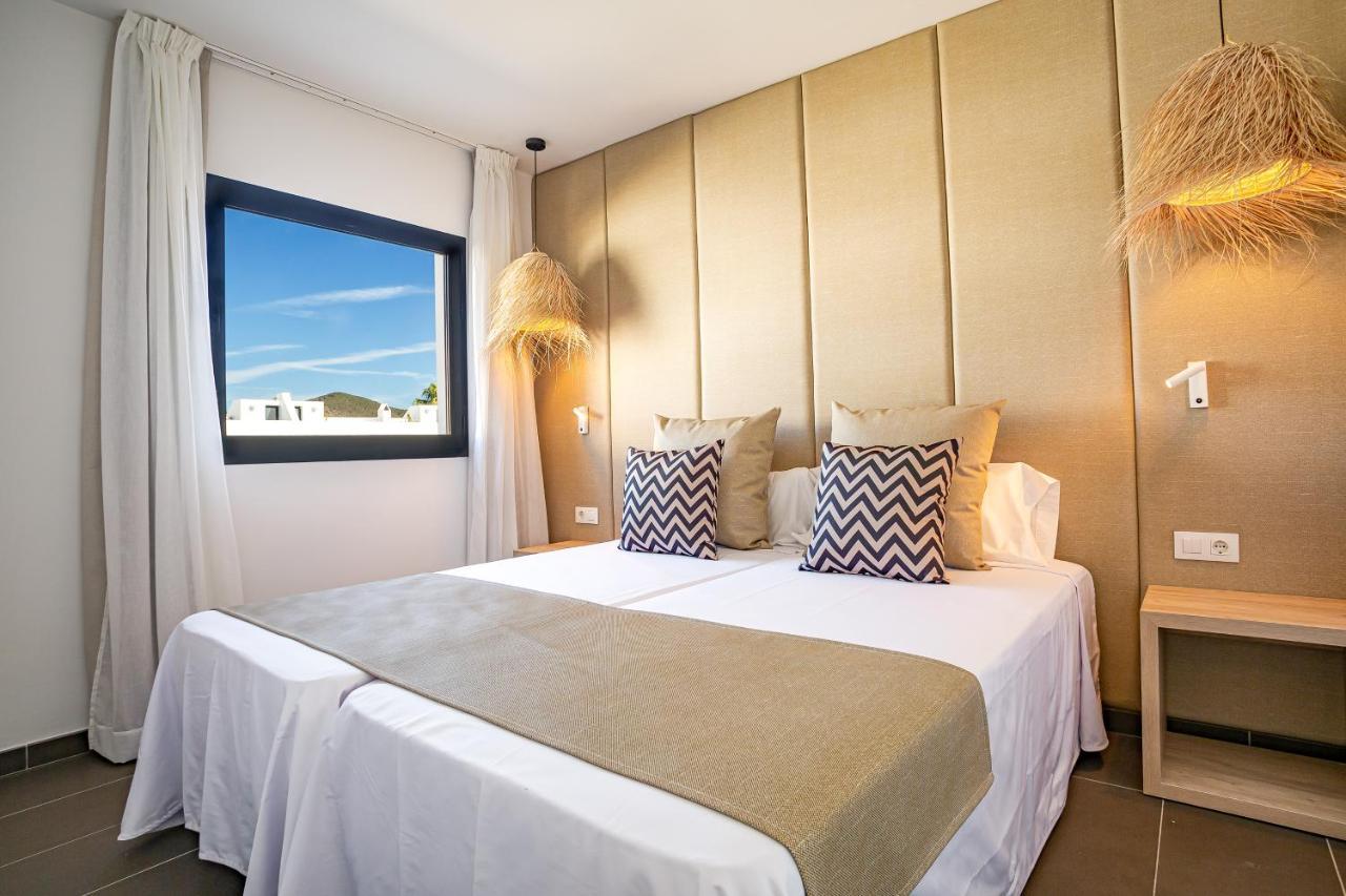 Migjorn Ibiza Suites&Spa Playa d'en Bossa Exterior foto