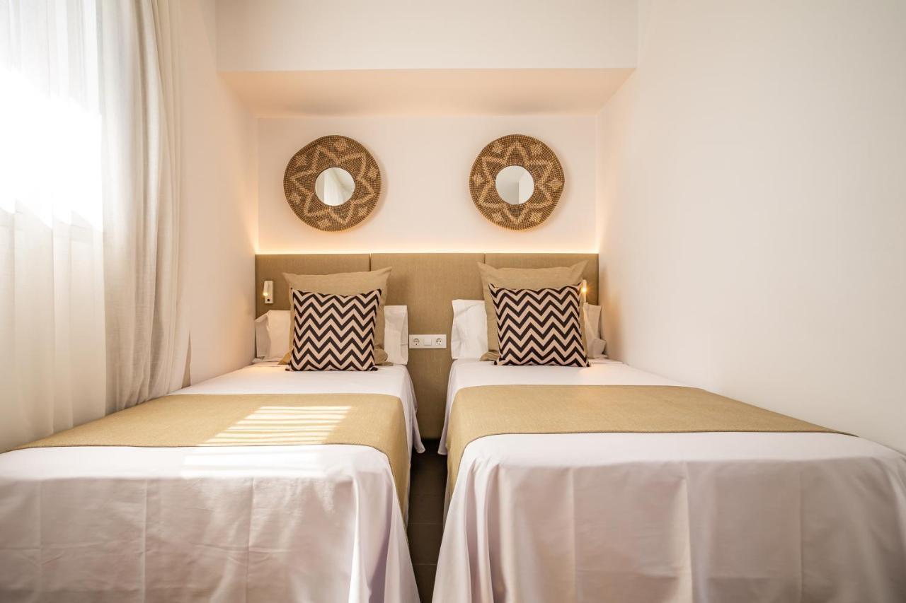 Migjorn Ibiza Suites&Spa Playa d'en Bossa Exterior foto