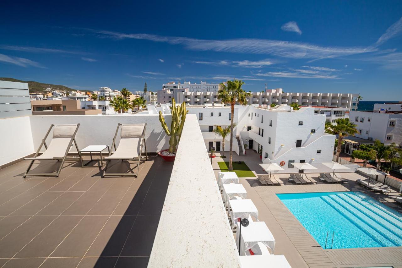 Migjorn Ibiza Suites&Spa Playa d'en Bossa Exterior foto