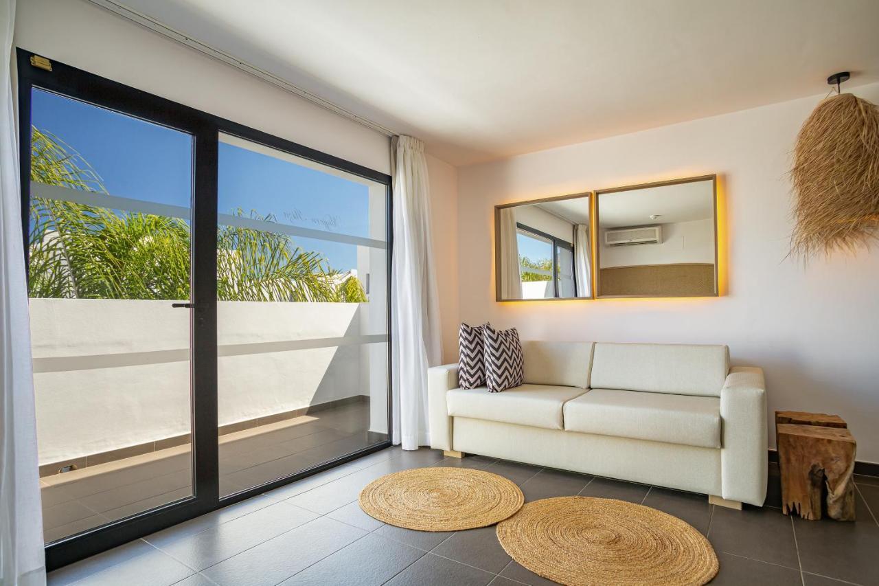 Migjorn Ibiza Suites&Spa Playa d'en Bossa Exterior foto