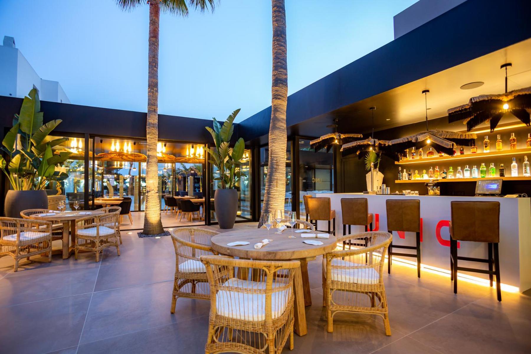 Migjorn Ibiza Suites&Spa Playa d'en Bossa Exterior foto